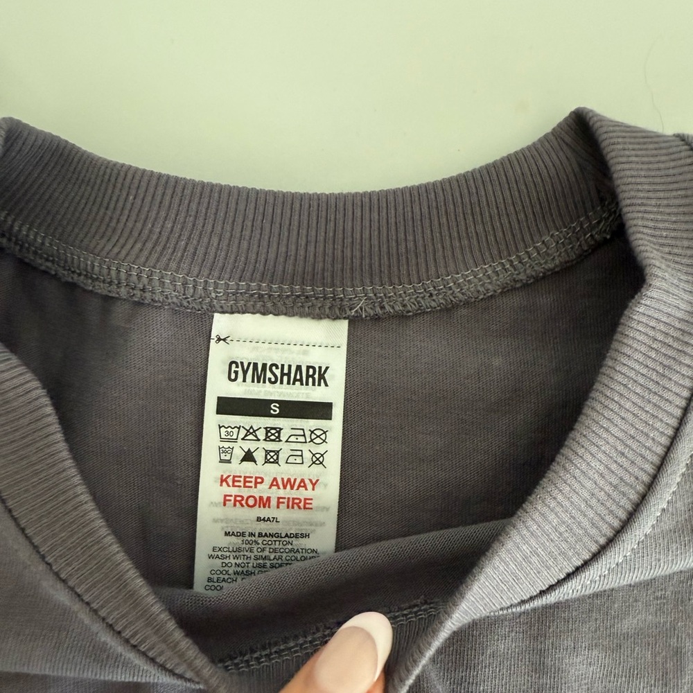Gymshark Cropped Short Sleeve Tee in Dusty Gray - Picture 5 of 6
